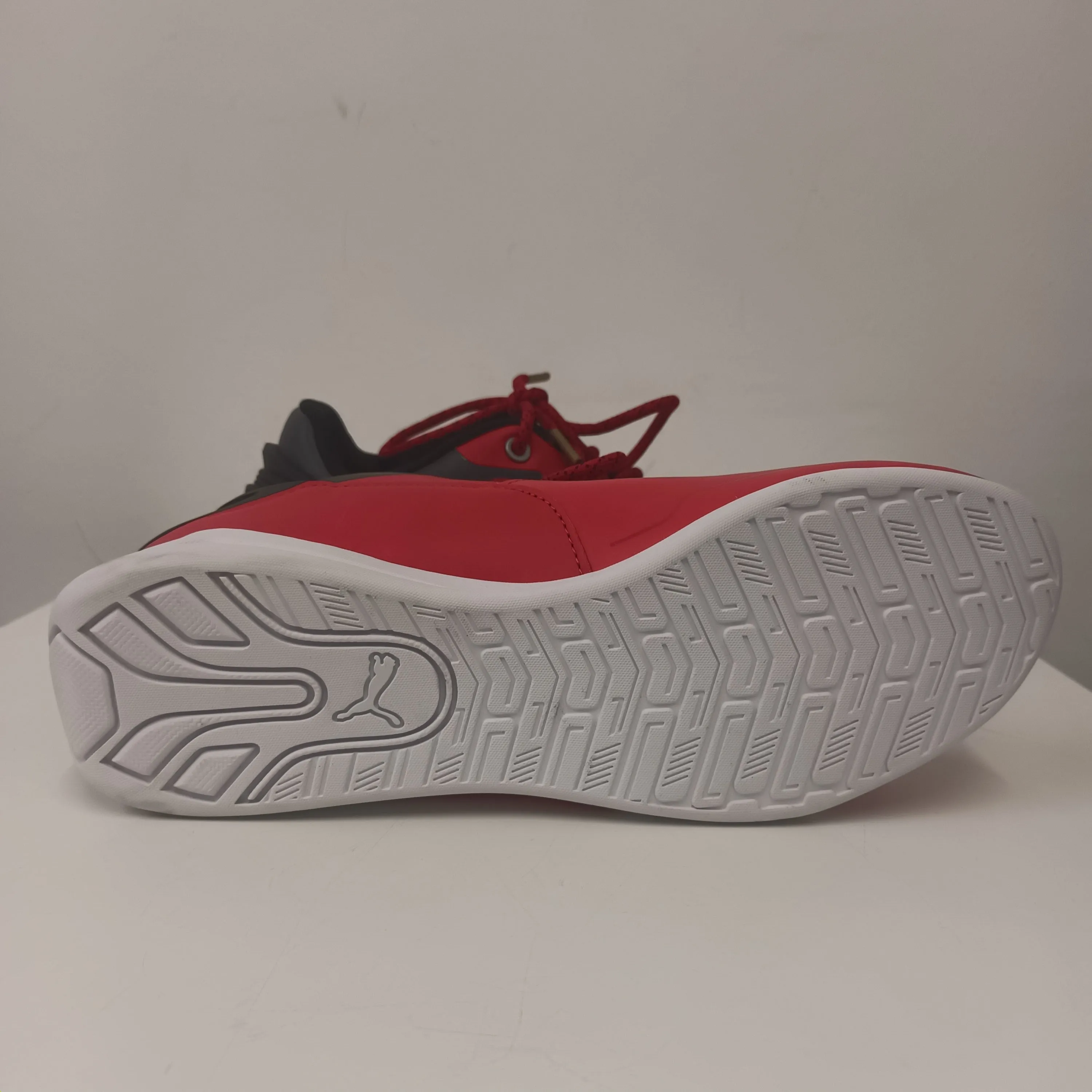 Brand New Without Box Size 4 Red Puma Ferrari Drift Cat Trainers