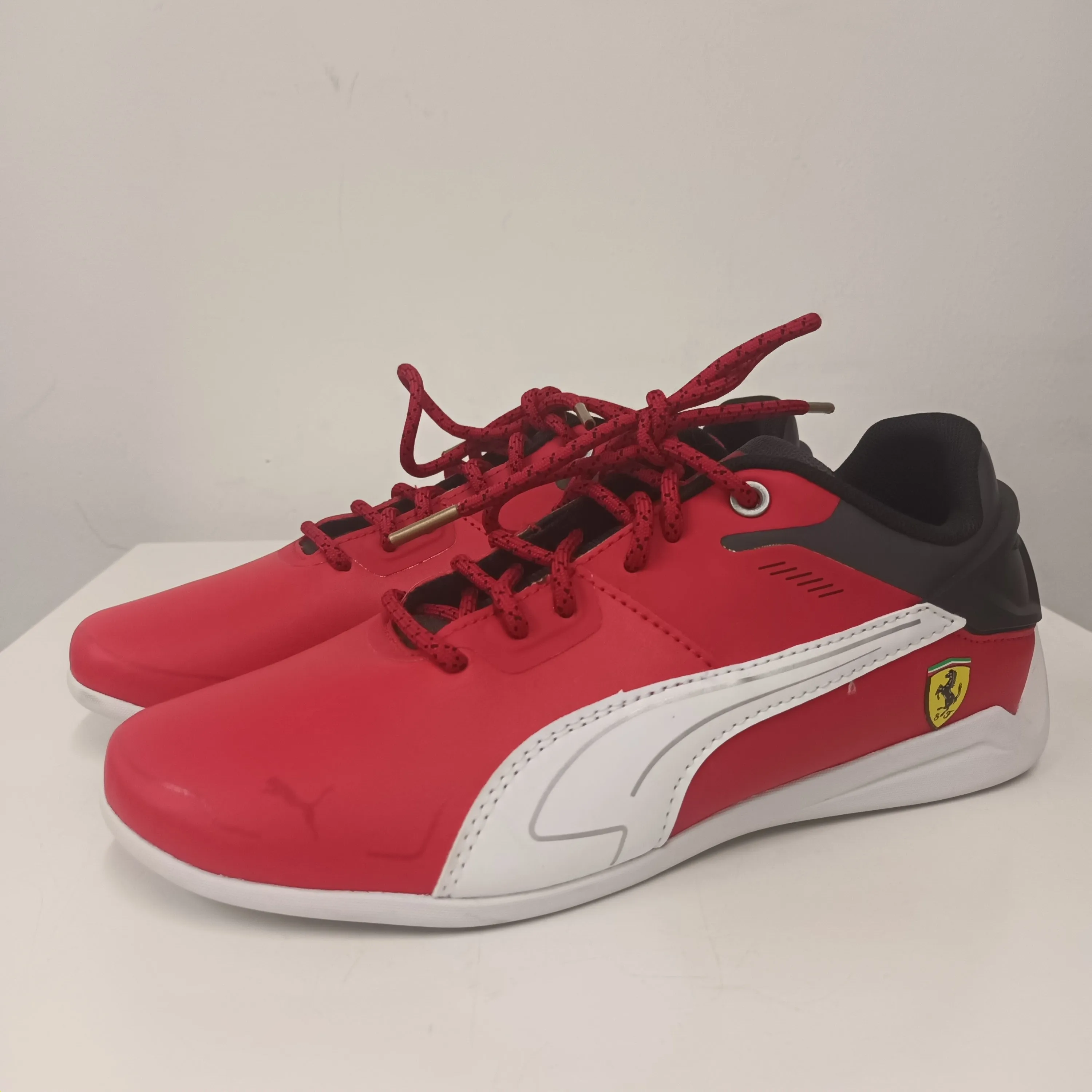 Brand New Without Box Size 4 Red Puma Ferrari Drift Cat Trainers