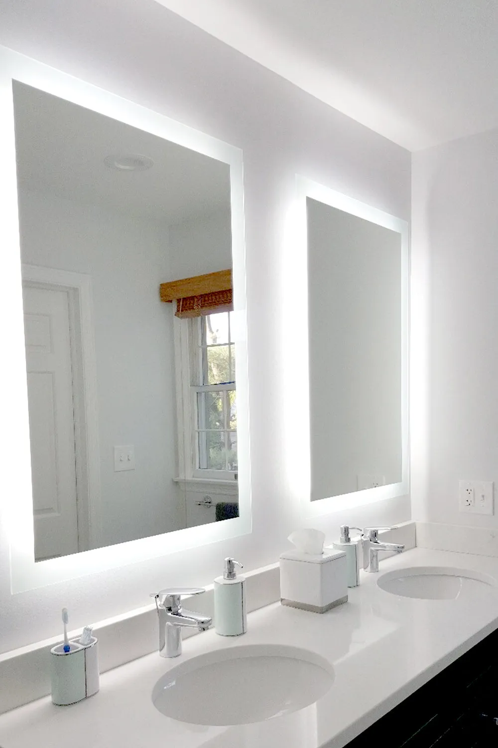 LED Mirror (Side-Lighted) 28" x 44" (or 44" x 28")