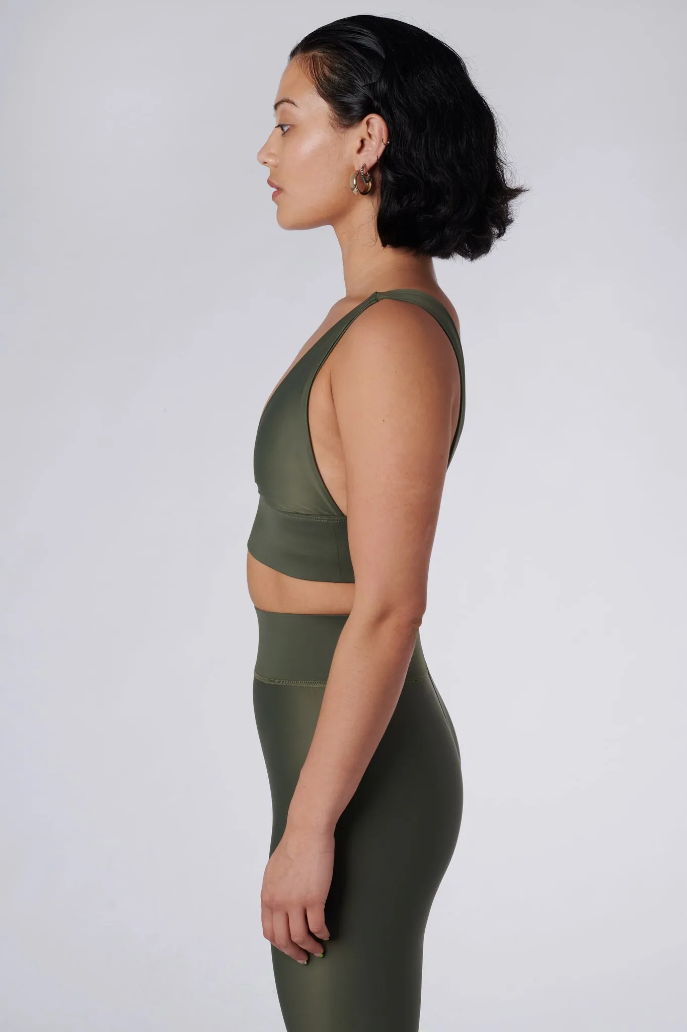 Lykke Deep Plunge Sports Bra | Recycled Nylon | Olive