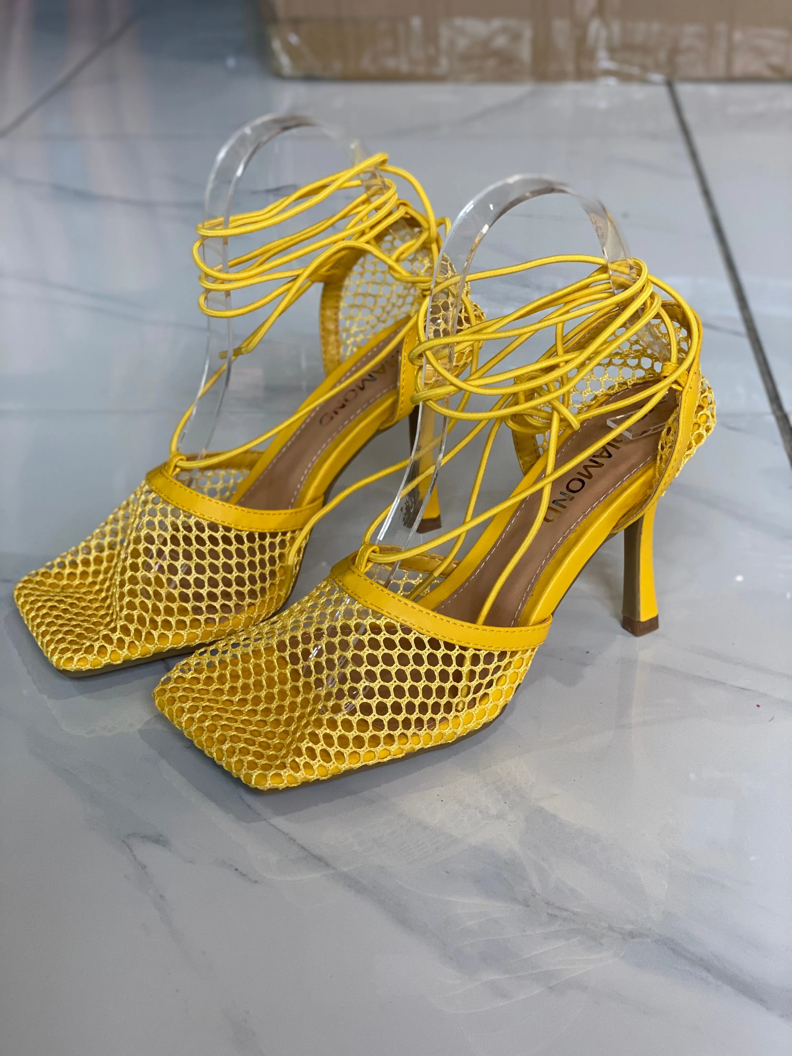 Mesh square lace-up high Yellow heels