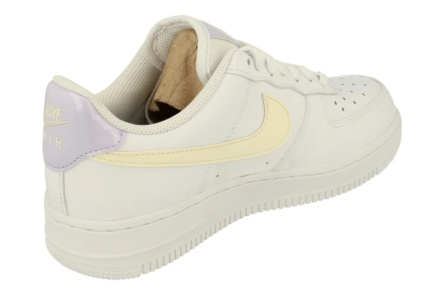 Nike Womens Air Force 1 07 Trainers FN3501 100