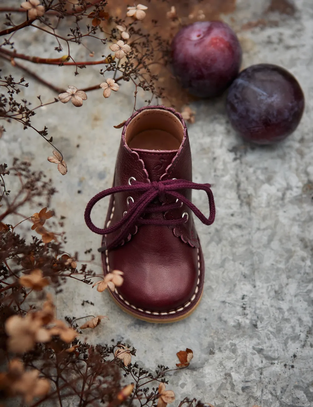 Scallop Boot - Plum