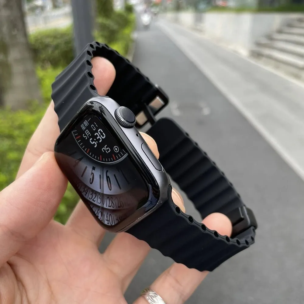 SiliconSync Magnetic Apple Watch Band