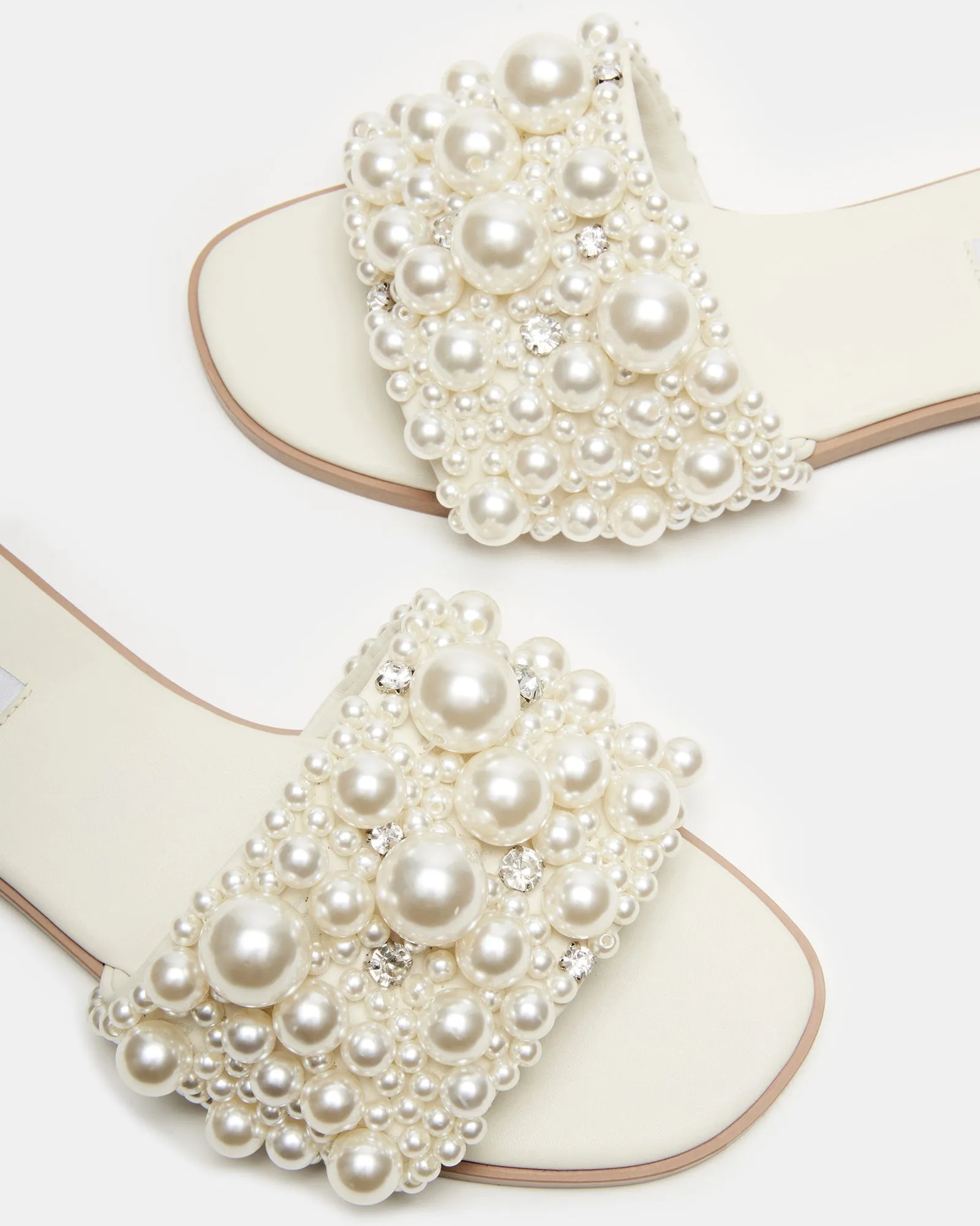 Steve Madden Knicky Sandals in Ivory Pearl