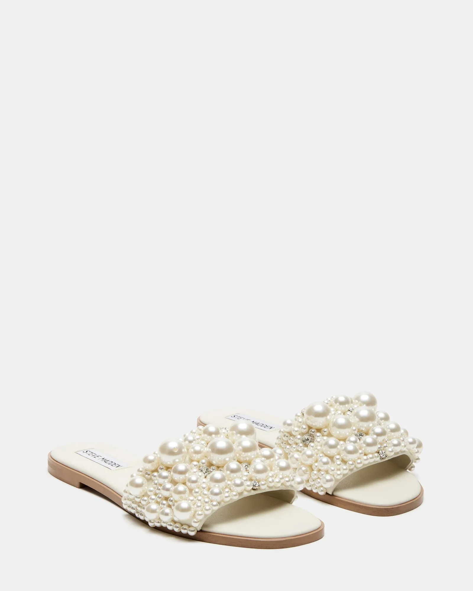 Steve Madden Knicky Sandals in Ivory Pearl