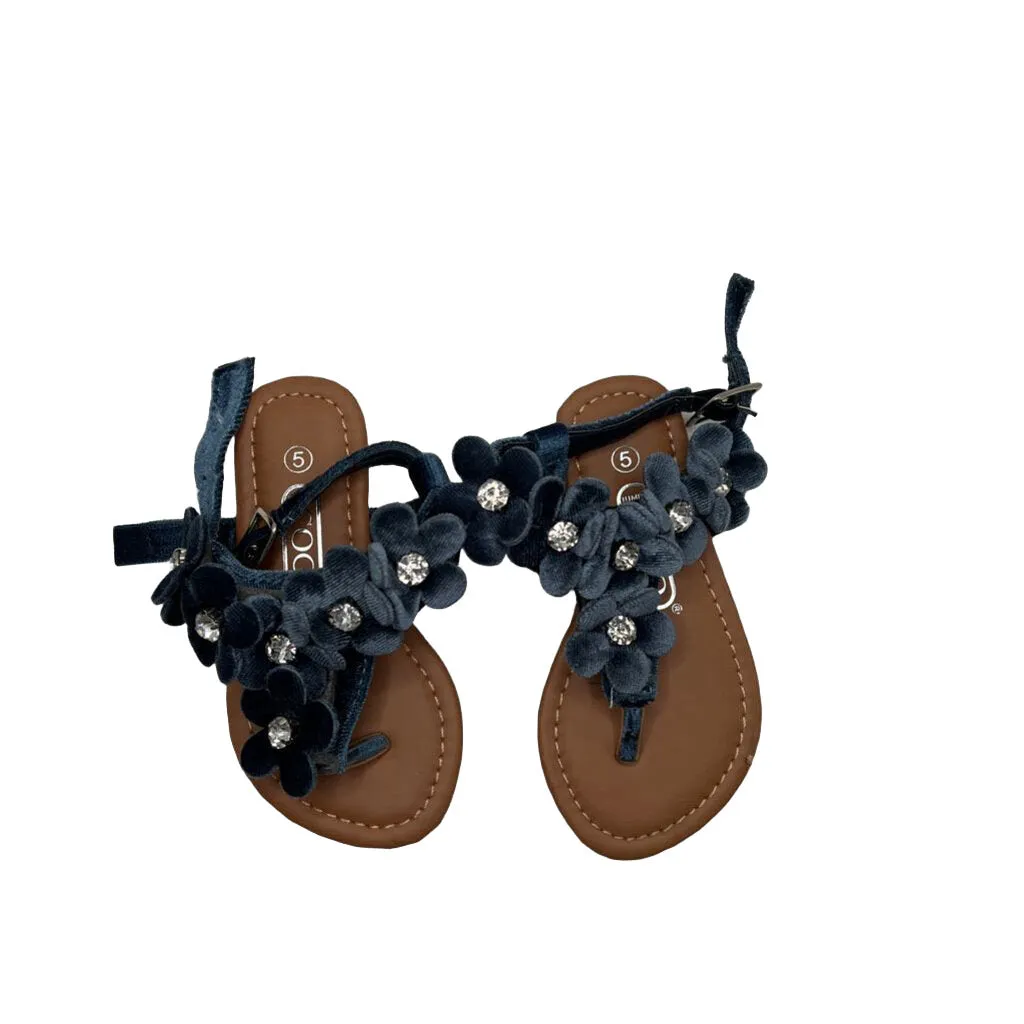 Velvet Strap Sandal / Flowers   Rhinestones